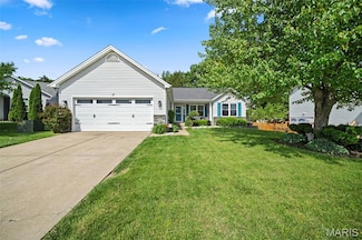 17 Santa Fe Trail Ct, Saint Peters, MO 63376