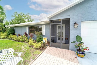 392 SW Molloy St, Port Saint Lucie, FL 34984