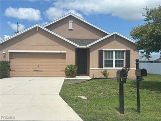 2624 SW 3rd Place, Cape Coral, FL 33914