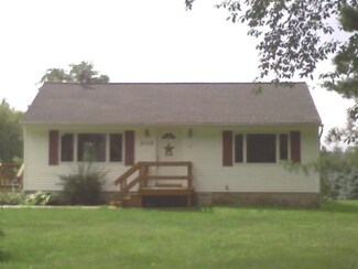2109 Hemlock Rd, Eden, NY 14057