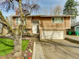 31 SE 205th Place, Gresham, OR 97030