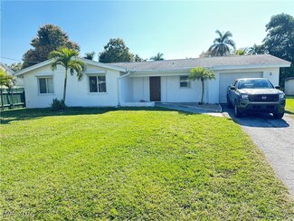 25 Estate Dr, North Fort Myers, FL 33917