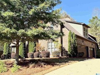 184 Grey Oaks Ct, Pelham, AL 35124