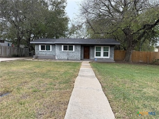 226 W Robin Ln, Harker Heights, TX 76548