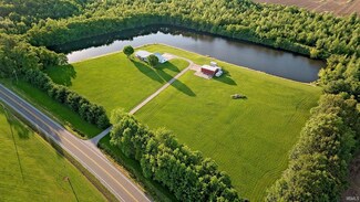 4324 W State Road 54, Bloomfield, IN 47424