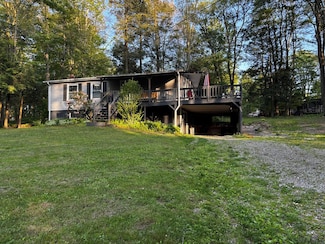 365 S Shore Trail, Central City, PA 15926