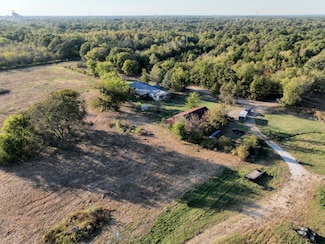 290 Robins Egg Ln, Valliant, OK 74764