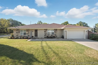 1314 Vieux Dr, McAlester, OK 74501