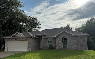 334 River Oaks Ln, Canton, TX 75103