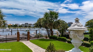 458 Kensington Place, Newport, NC 28570