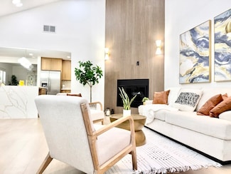 5423 E Walkerton St, Long Beach, CA 90808