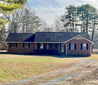 723 Gibsonville Ossipee Rd, Elon, NC 27244
