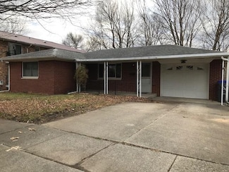 114 W Front St, Delphi, IN 46923