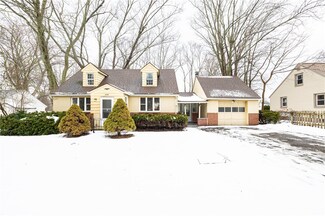 538 Paul Rd, Rochester, NY 14624