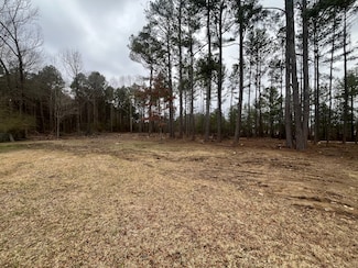 2985 Carrollton Rd, Grenada, MS 38901