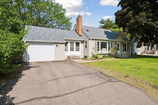 6320 Clinton Ave, Richfield, MN 55423