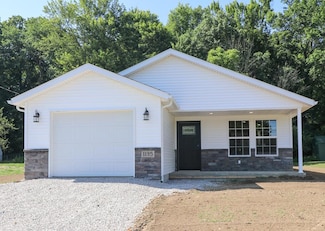 1135 Nestor Dr, Mansfield, OH 44906