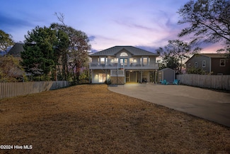 7315 Archers Creek Dr, Emerald Isle, NC 28594