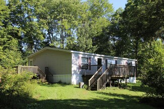 437 Camp Coffman Rd, Kossuth, PA 16331