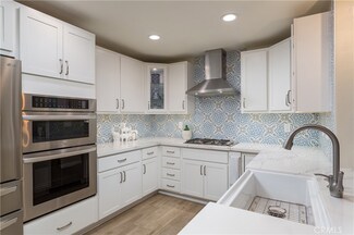 2862 N Cottonwood St Unit 13, Orange, CA 92865
