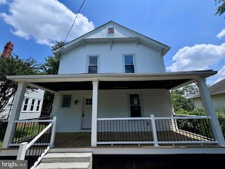 5311 42nd Ave, Hyattsville, MD 20781
