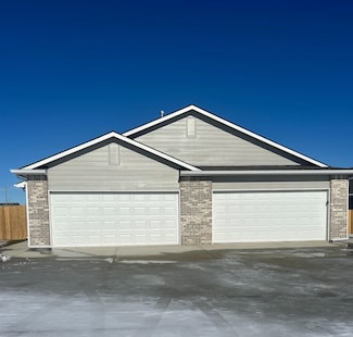 12954 E Blake St, Wichita, KS 67207