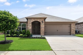 609 Buzzard Lake Trail, Fort Worth, TX 76120