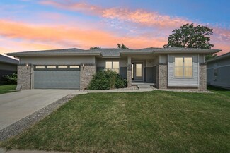 225 Alton Dr, Madison, WI 53718