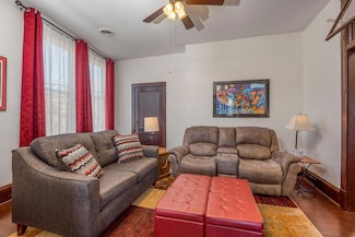 334 S Main St, Marion, VA 24354