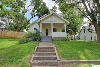 109 N Molley St, Bennington, NE 68007