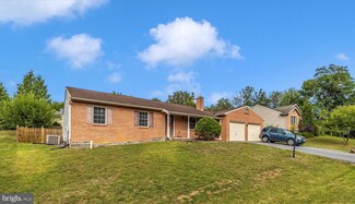 140 Stanford Rd, Hagerstown, MD 21742