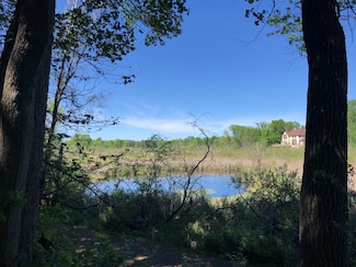 5 S Long Lake Trail, North Oaks, MN 55127