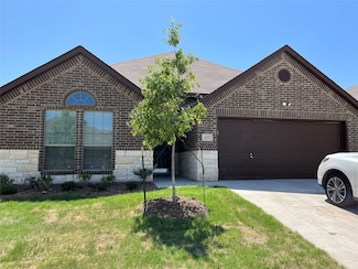 437 Merry Mill Rd, Wilmer, TX 75172