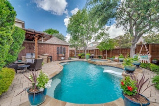 2362 Barret Dr, Frisco, TX 75033