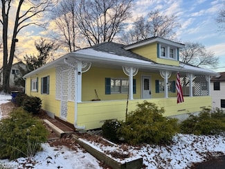 24 Outlook Ave, Budd Lake, NJ 07828