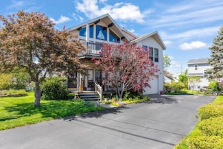 16 Beechwood Ave, York, ME 03909