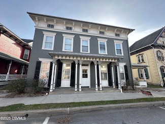 267 Chestnut St, Mifflinburg, PA 17844