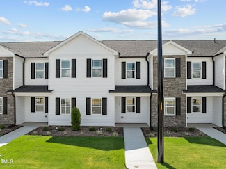 1104 Brookrun Dr, Oxford, NC 27565