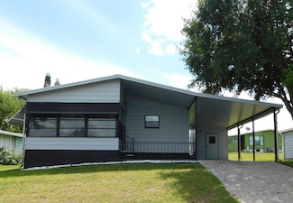 1514 Heather Hill Dr, Lakeland, FL 33810