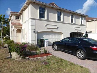 3585 Lakewood Place, Coconut Creek, FL 33073