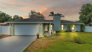 4328 Iris St N, Lakeland, FL 33813