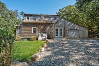 283 Old Jail Ln, Barnstable, MA 02630