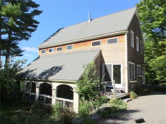 274 Pinnacle Rd, Canaan, ME 04924