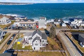 125 Broadway, York, ME 03909