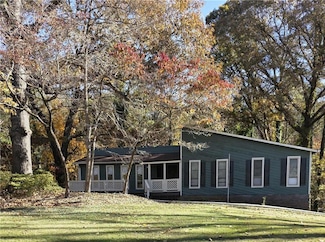 405 Hobo Ln, Woodstock, GA 30189