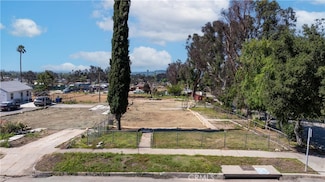 156 W Manor St, Altadena, CA 91001