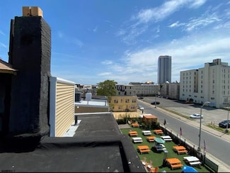 124 S Ocean Ave, Atlantic City, NJ 08401
