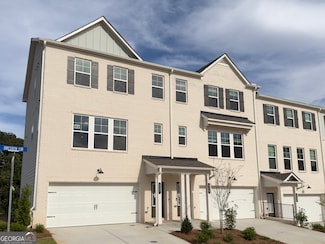 327 Dresden Cir, Tucker, GA 30084