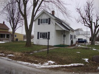 342 Caldwell St, Bradner, OH 43406