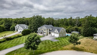 8 Red Barn Cir, Scarborough, ME 04074